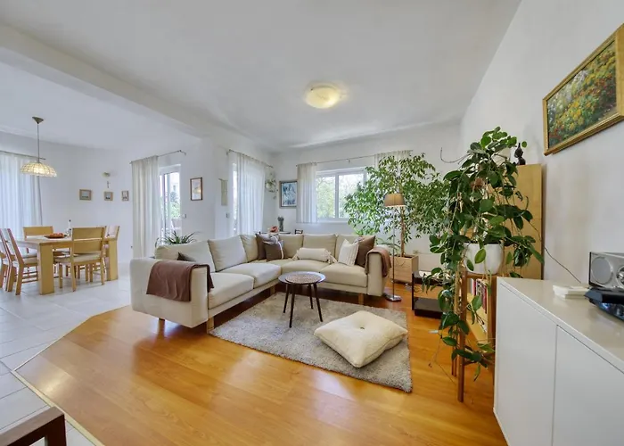 Justina Lejlighed Murter